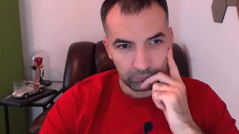 Gianni online show from 12/19/24, 11:07