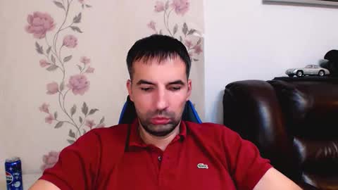 Gianni online show from 11/25/25, 04:51