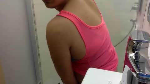 Horny Sissy online show from 12/17/25, 05:41