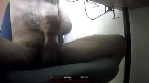 Snapshot of giannothach chatting on 09/17/25, 05:47 gianno thach online show from 09/17/25, 05:47