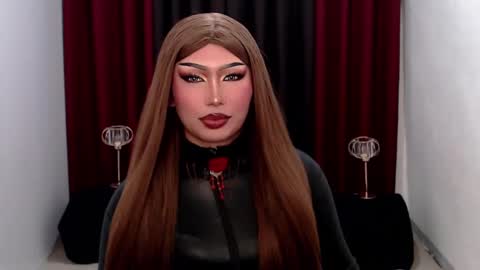 Snapshot of giaxxx01 chatting on 02/03/25, 07:18 Gia X online show from 02/03/25, 07:18