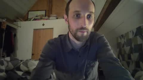 gib_xou online show from 10/24/25, 06:48