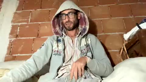 Snapshot of gicobest chatting on 12/03/24, 03:11 Corrado online show from 12/03/24, 03:11