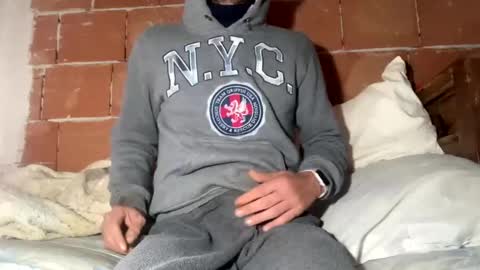 Snapshot of gicobest chatting on 01/05/25, 09:59 Corrado online show from 01/05/25, 09:59