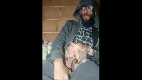 Snapshot of gicobest chatting on 02/08/25, 08:52 Corrado online show from 02/08/25, 08:52