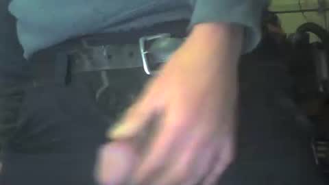 Snapshot of giftedbiker11 chatting on 11/17/25, 01:11 giftedbiker online show from 11/17/25, 01:11