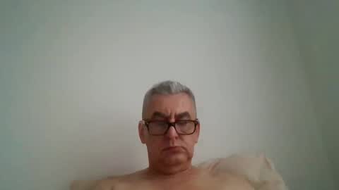 Snapshot of gigi1970 chatting on 12/25/24, 01:09 gigi1970 online show from 12/25/24, 01:09