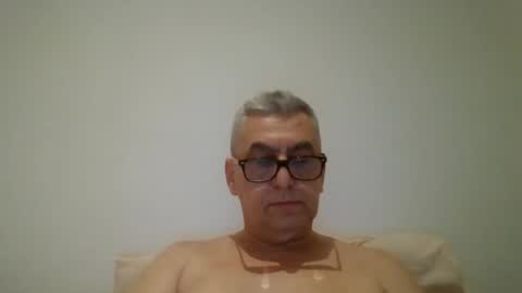 Snapshot of gigi1970 chatting on 12/25/24, 04:11 gigi1970 online show from 12/25/24, 04:11