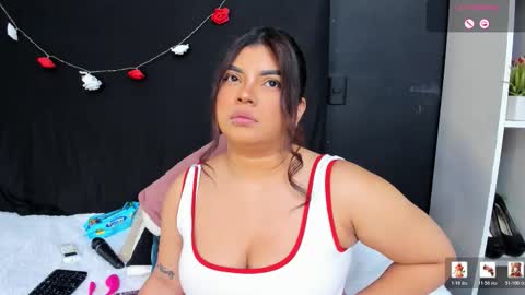 Snapshot of gigi_duran chatting on 03/18/26, 12:30 Gigi online show from 03/18/26, 12:30