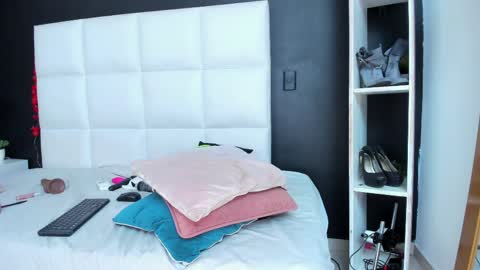 Snapshot of gigi_duran chatting on 04/02/26, 04:37 Gigi online show from 04/02/26, 04:37