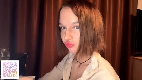 Snapshot of gigikray chatting on 11/01/25, 06:32 Molly online show from 11/01/25, 06:32