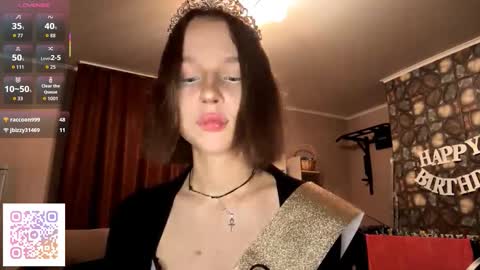 Snapshot of gigikray chatting on 11/05/25, 07:58 Molly online show from 11/05/25, 07:58