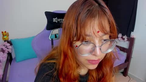 gigimooon online show from 10/30/25, 01:40