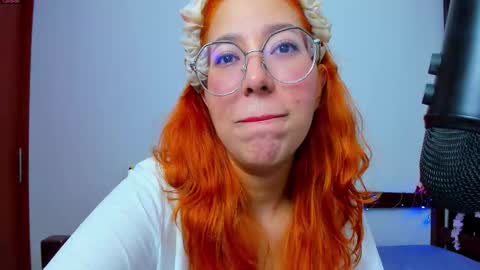 Snapshot of gigimooon chatting on 02/04/26, 12:16 gigimooon online show from 02/04/26, 12:16