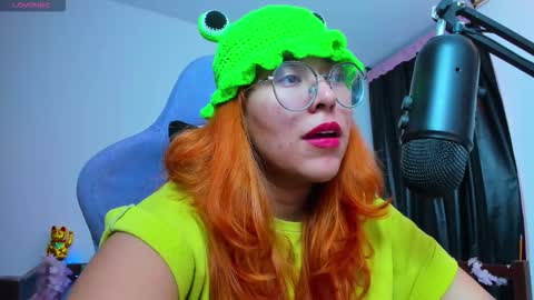 Snapshot of gigimooon chatting on 02/22/26, 01:29 gigimooon online show from 02/22/26, 01:29