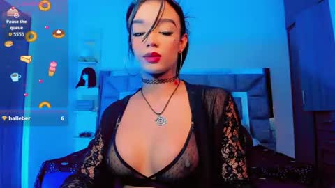 Snapshot of gigitremblay chatting on 06/18/26, 10:36 gigitremblay online show from 06/18/26, 10:36