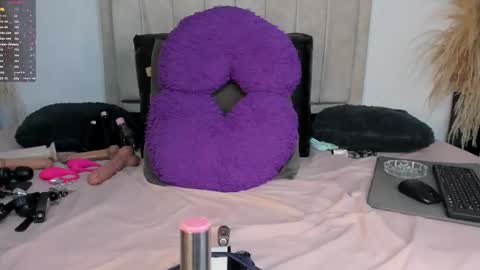 Snapshot of giiny_ chatting on 03/13/26, 02:29 pamela online show from 03/13/26, 02:29