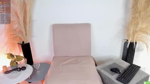 Snapshot of giiny_ chatting on 03/28/26, 02:33 pamela online show from 03/28/26, 02:33