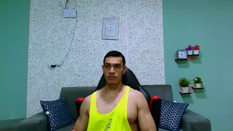 Snapshot of gilbert_marquez chatting on 01/30/25, 07:15 GILBERT online show from 01/30/25, 07:15