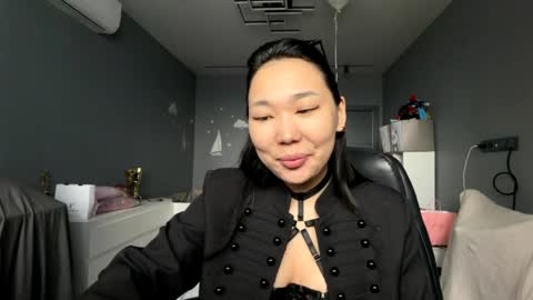 Agatha online show from 03/18/26, 02:26