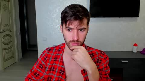 Snapshot of gilbertogonzales chatting on 01/19/25, 05:18 gilbertogonzales online show from 01/19/25, 05:18