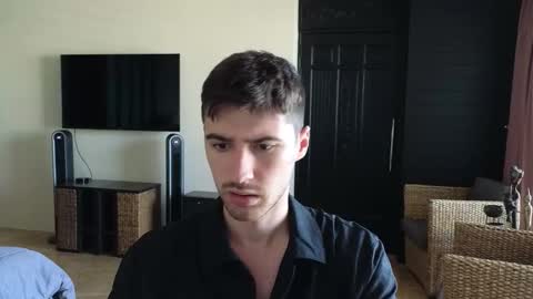 Snapshot of gilbertogonzales chatting on 11/05/25, 02:22 gilbertogonzales online show from 11/05/25, 02:22