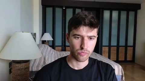 Snapshot of gilbertogonzales chatting on 11/12/25, 04:24 gilbertogonzales online show from 11/12/25, 04:24