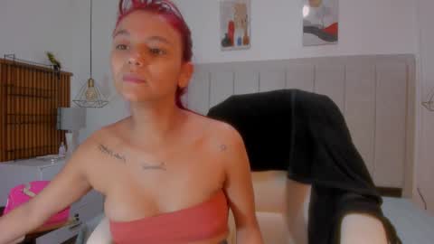 Snapshot of gimenalara chatting on 01/08/26, 12:07 Gimena online show from 01/08/26, 12:07