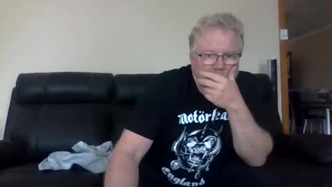 Snapshot of gimmmieoooo chatting on 06/07/26, 04:38 gimmmieoooo online show from 06/07/26, 04:38