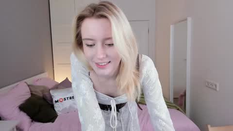 Gin online show from 12/04/24, 06:33