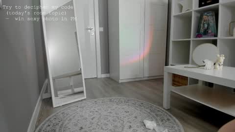 Gin online show from 01/15/25, 06:33