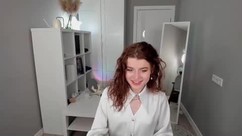 Gin online show from 02/10/25, 06:31