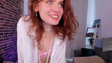 Gin online show from 02/14/25, 09:34