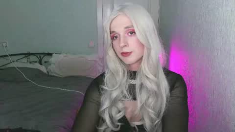 Snapshot of gina_rose_ts chatting on 06/23/26, 07:12 GinaRose online show from 06/23/26, 07:12
