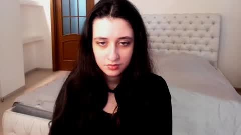 Kate online show from 02/04/25, 09:28