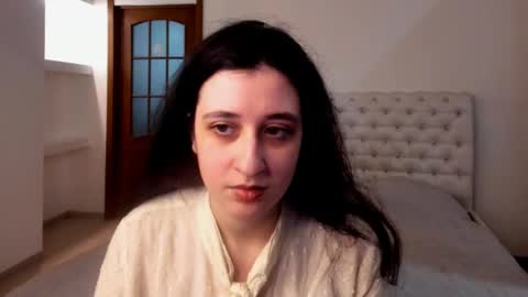 Kate online show from 02/14/25, 09:34