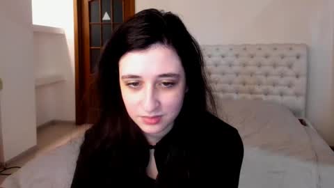 Kate online show from 02/23/25, 11:44