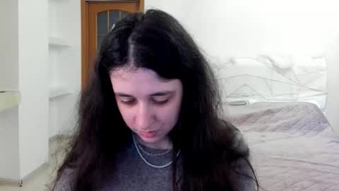 Kate online show from 04/16/26, 08:59