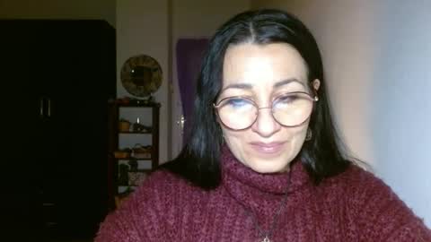 GinaONeon online show from 12/18/24, 11:30