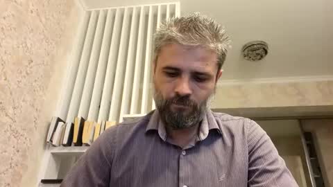 Snapshot of gindrie chatting on 09/11/25, 11:10 Gabriel online show from 09/11/25, 11:10