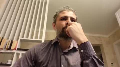 Gabriel online show from 11/27/25, 06:48