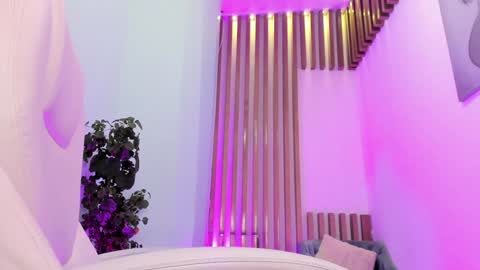 Ginebra online show from 12/13/24, 06:38