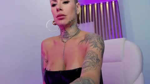 Ginebra online show from 02/01/25, 05:16