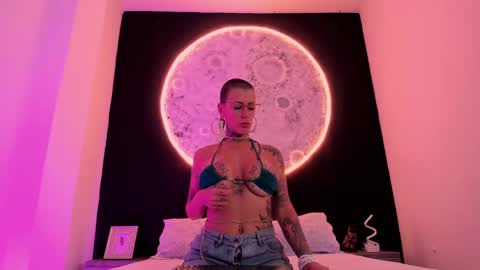 Ginebra online show from 02/13/25, 03:03