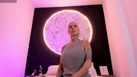 Ginebra online show from 03/07/25, 02:23