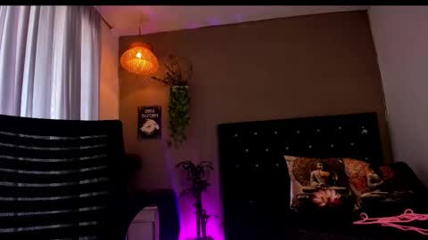 Ginebra online show from 09/22/25, 01:13