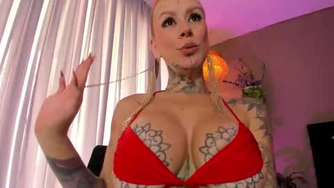 Ginebra online show from 09/23/25, 02:20