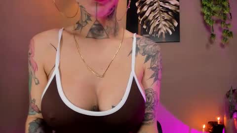 Ginebra online show from 02/02/26, 04:38