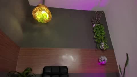 Snapshot of ginebraafxx_ chatting on 04/14/26, 02:23 Ginebra online show from 04/14/26, 02:23