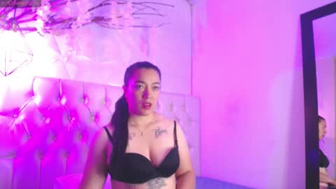 Ginebra online show from 12/01/25, 01:05